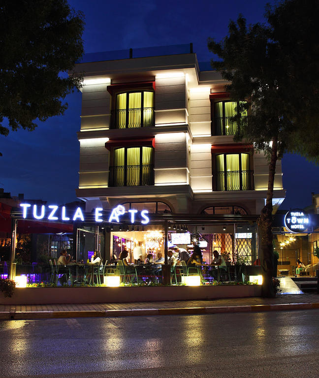 Tuzla Town Hotel อิสตันบูล ภายนอก รูปภาพ